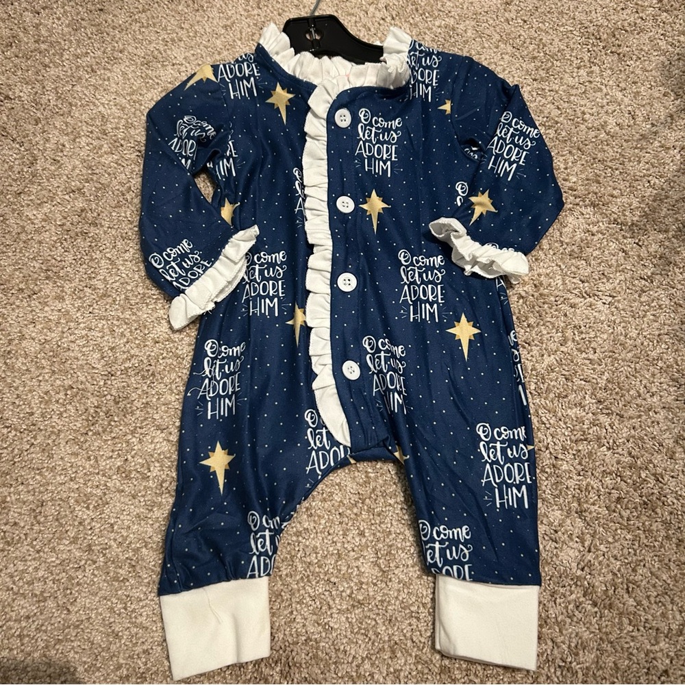 Sugar Bee Oh Come Let Us Adore Him Christmas Pajamas